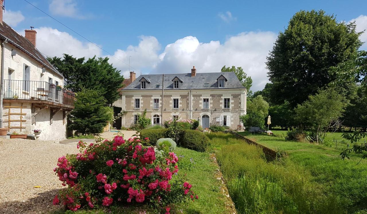 Le Moulin Du Bourg Hotel Epeigne-les-Bois Екстериор снимка