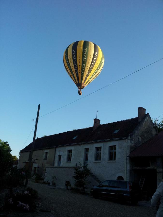 Le Moulin Du Bourg Hotel Epeigne-les-Bois Екстериор снимка